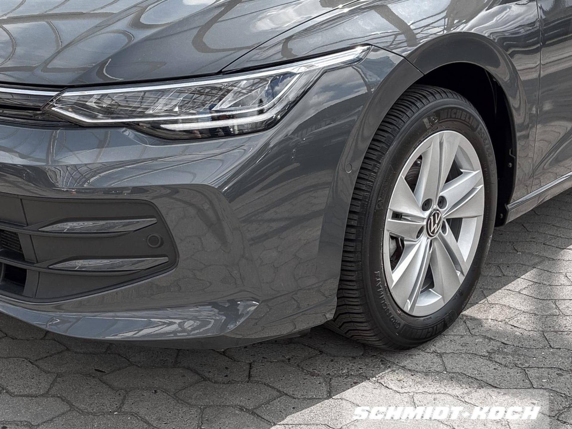 Volkswagen Golf Variant Life