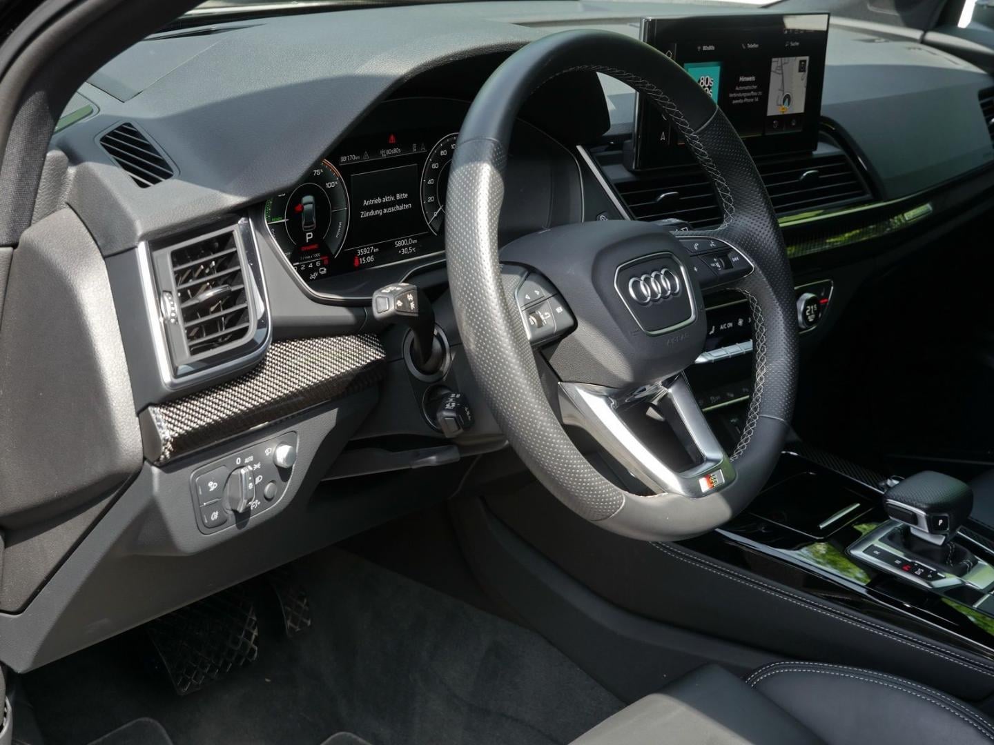 Bild über Audi Q5 Sportback TFSI e S line 55 TFSI e quattro S tronic - für weitere Informationen kontaktieren Sie den Audi Partner