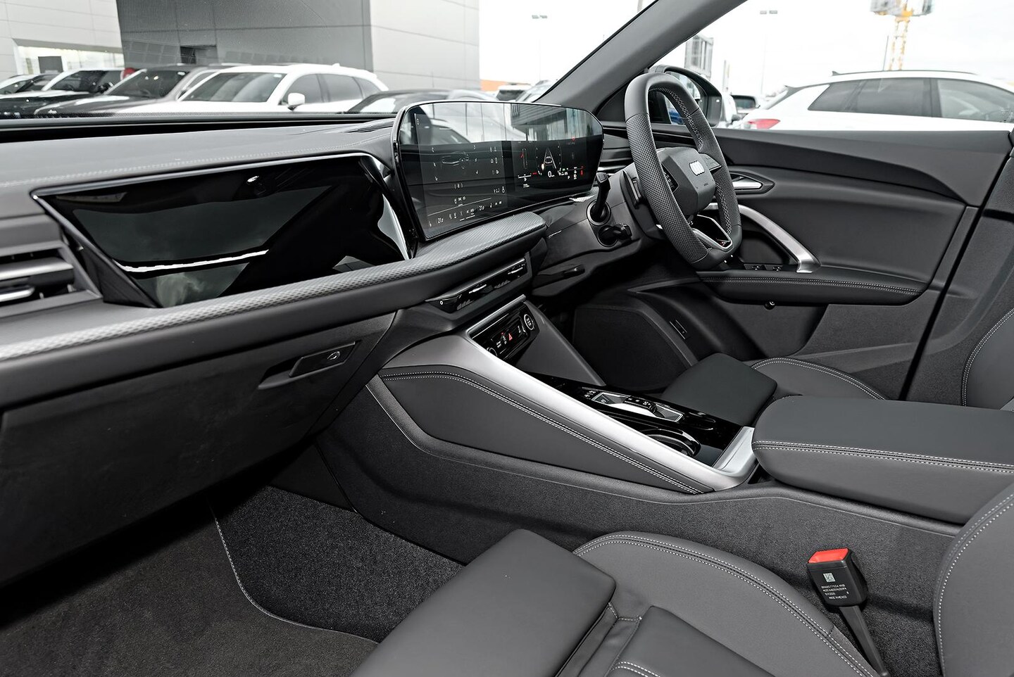 Image about Audi Q5 SUV TFSI quattro 200 kW sport