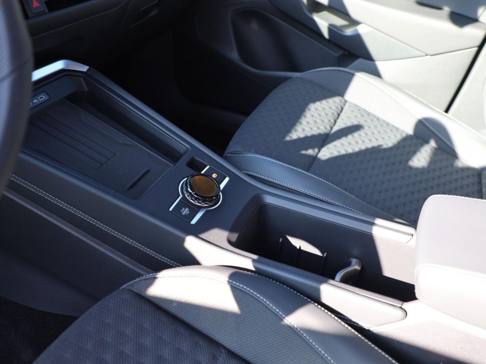 Volkswagen T-Roc – Bild 18