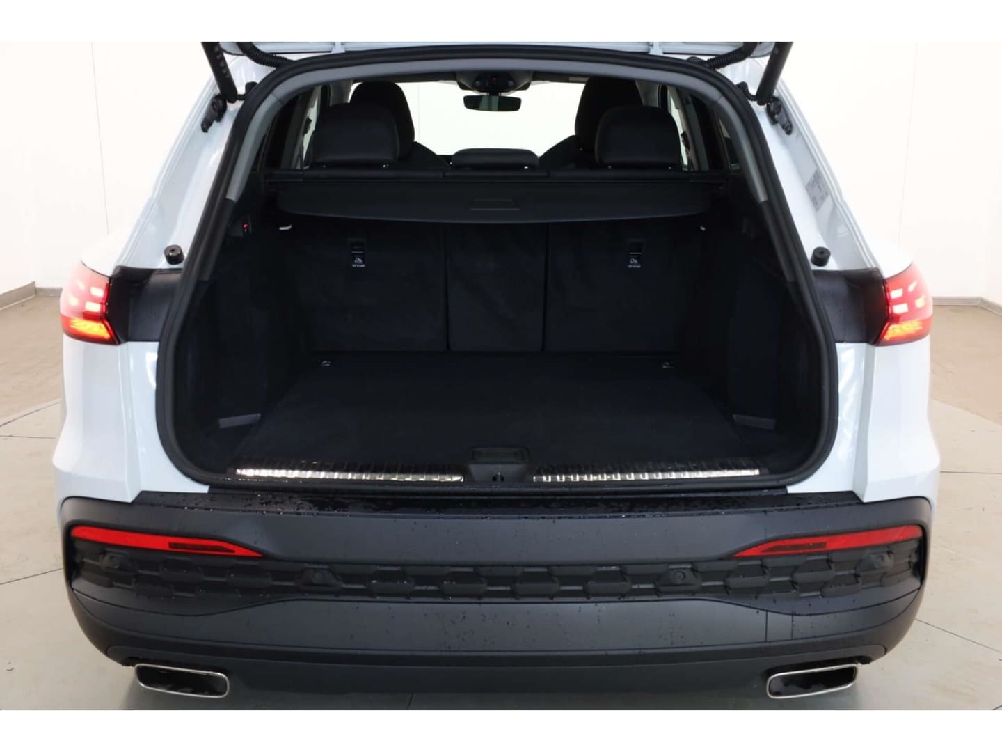 Bild über Audi Q5 SUV TFSI quattro 150 kW S tronic - für weitere Informationen kontaktieren Sie den Audi Partner