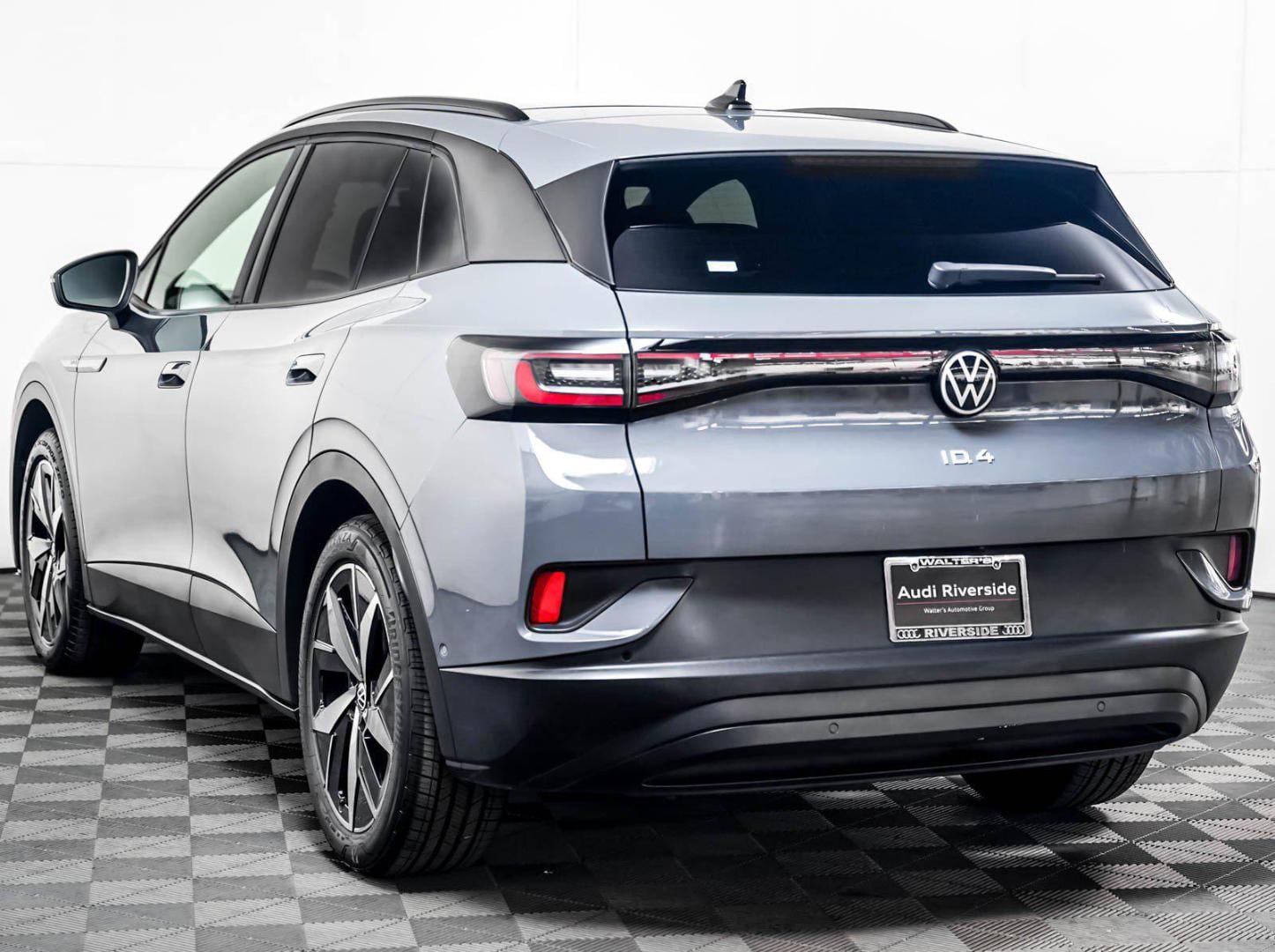 Used 2023 Volkswagen ID.4 S with VIN 1V25MPE84PC038579 for sale in Riverside, CA