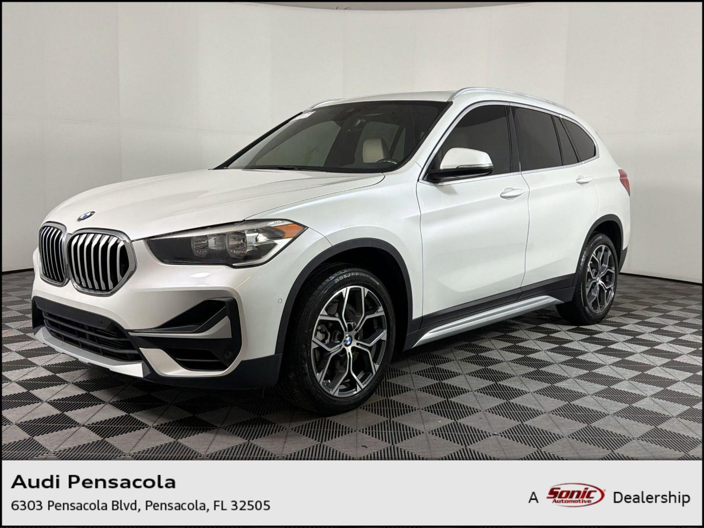 2021 BMW X1 sDrive28i's photo