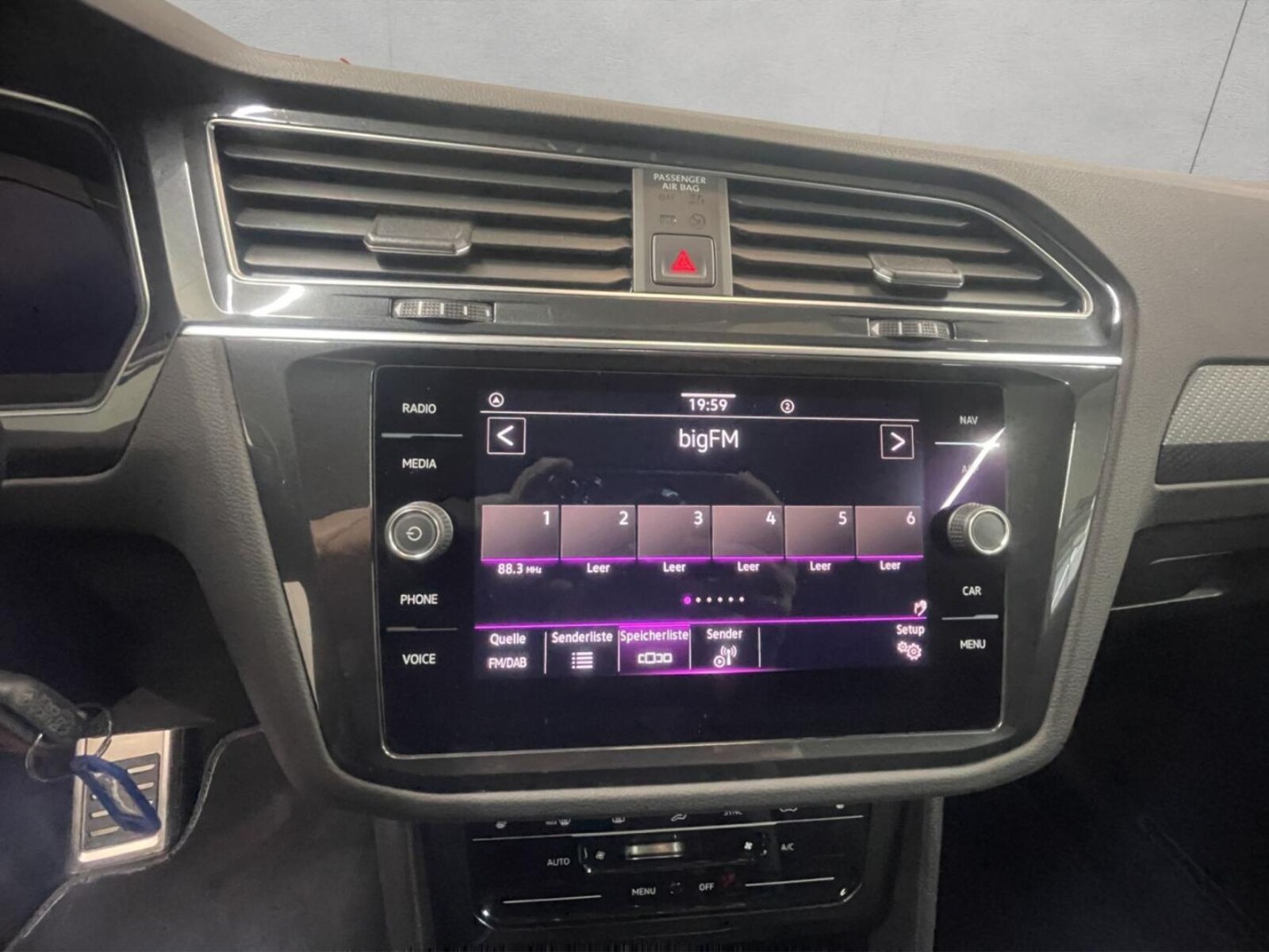 Volkswagen Tiguan – Bild 17