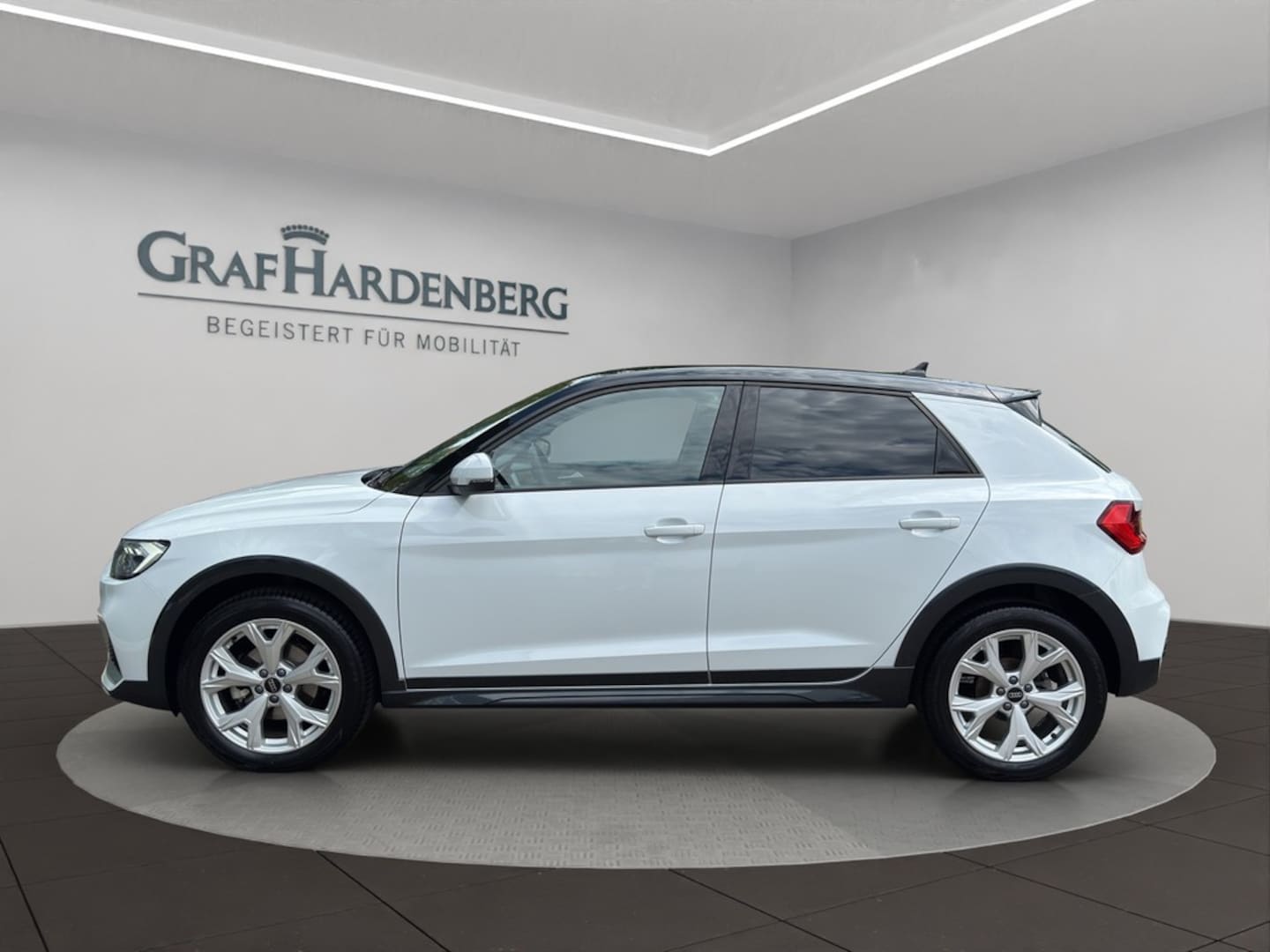 Bild über Audi A1 allstreet 35 TFSI S tronic - für weitere Informationen kontaktieren Sie den Audi Partner