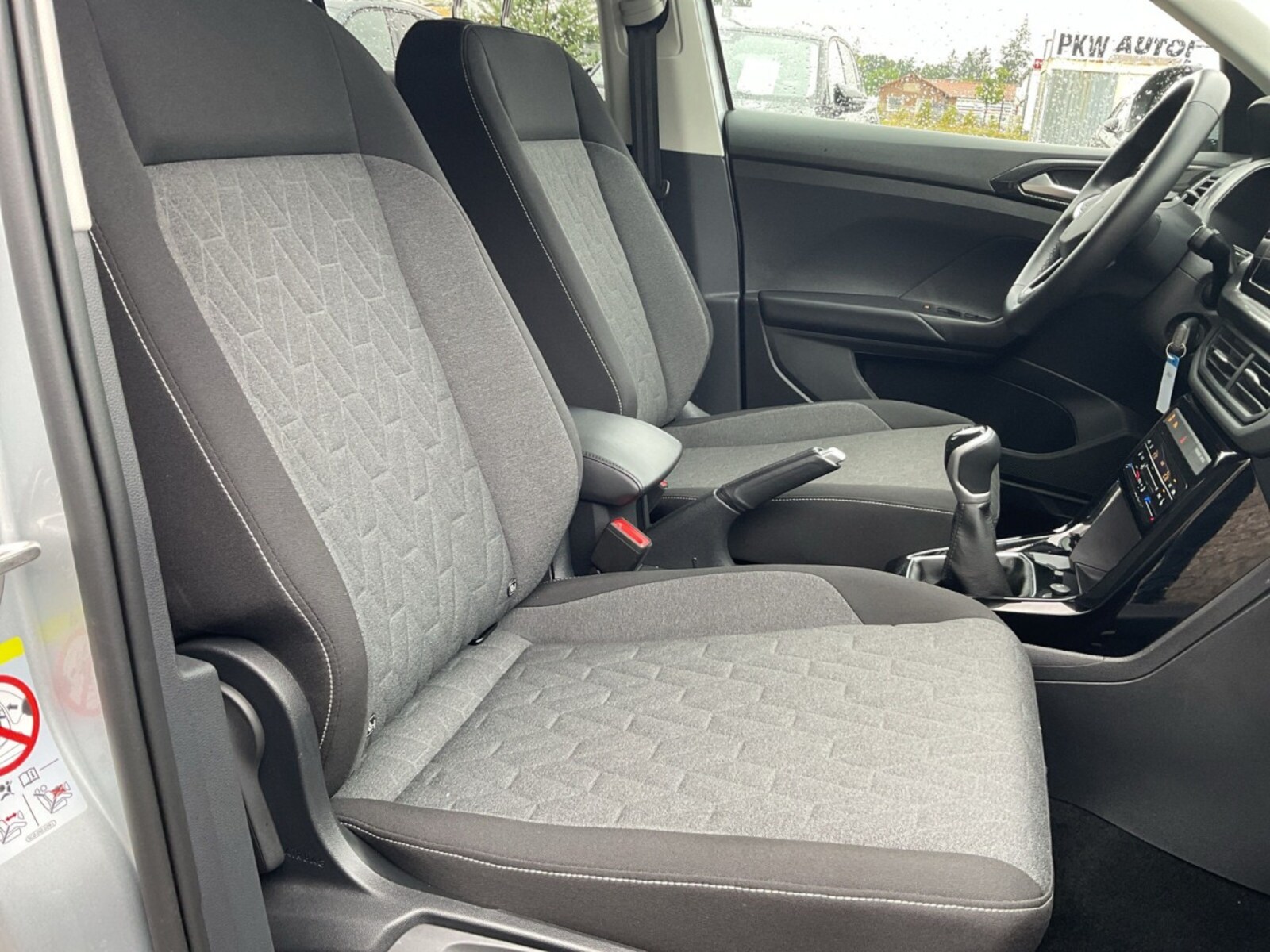 Volkswagen T-Cross – Bild 10
