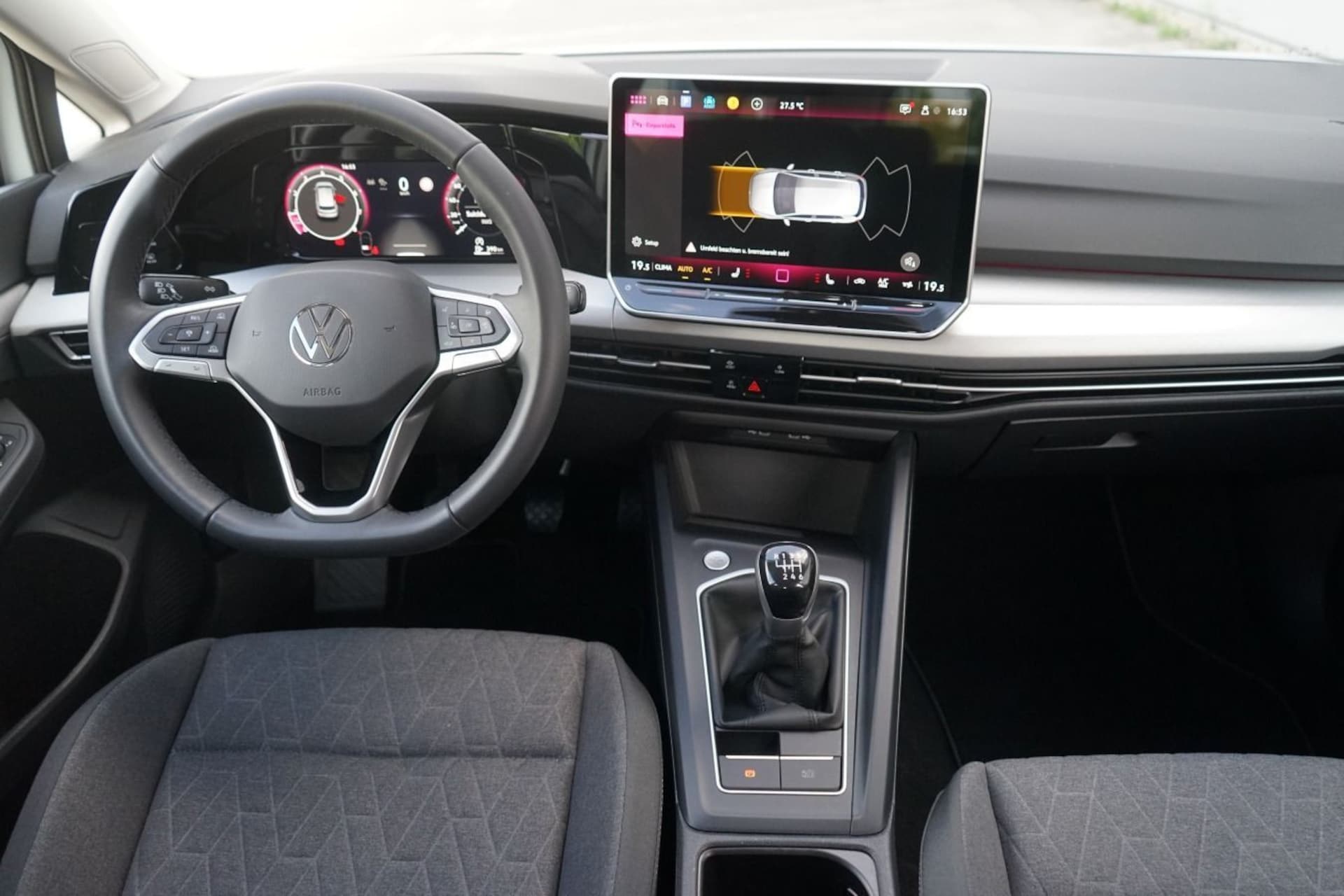 Volkswagen Golf Life
