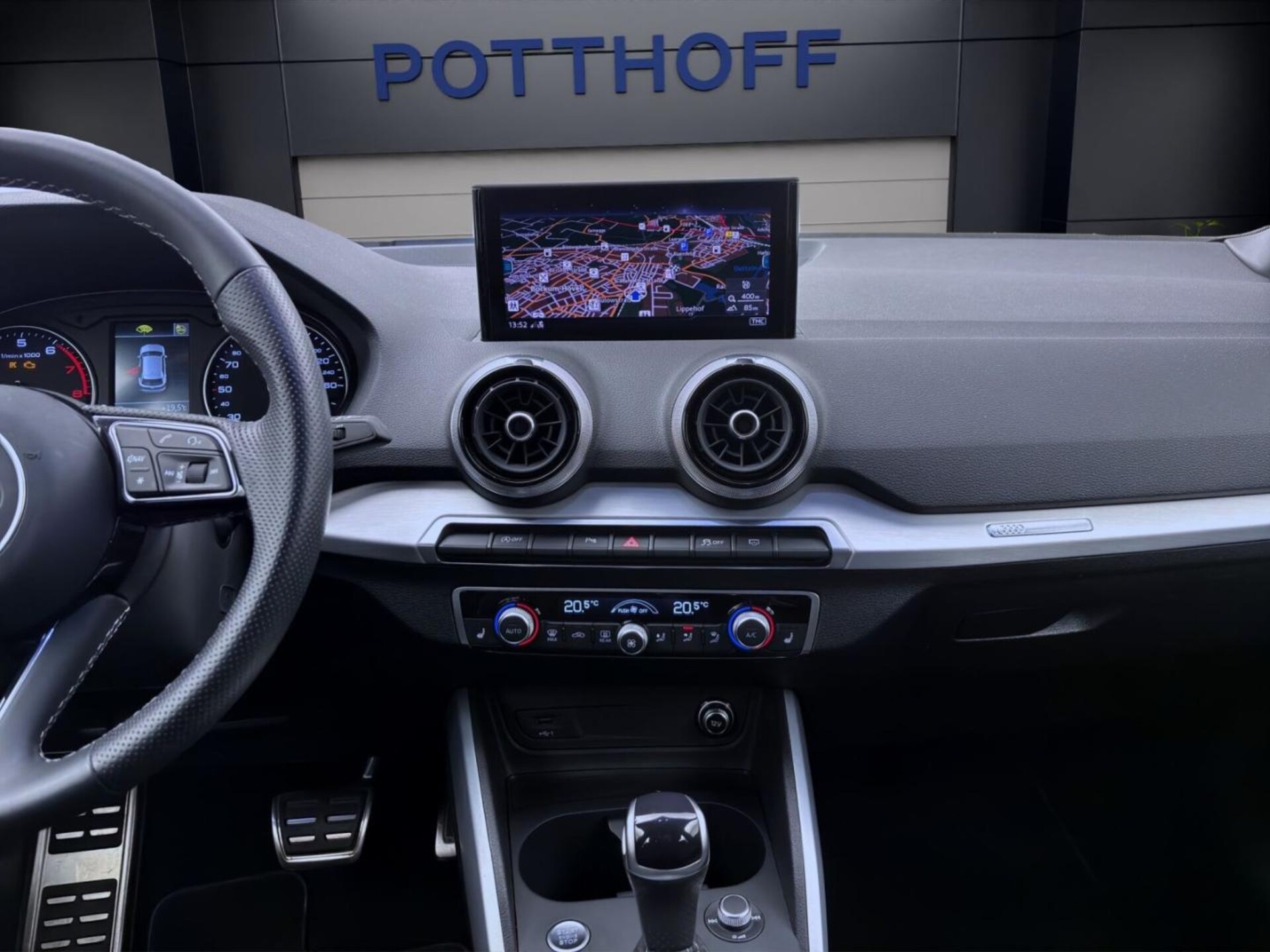 Audi Q2 S line