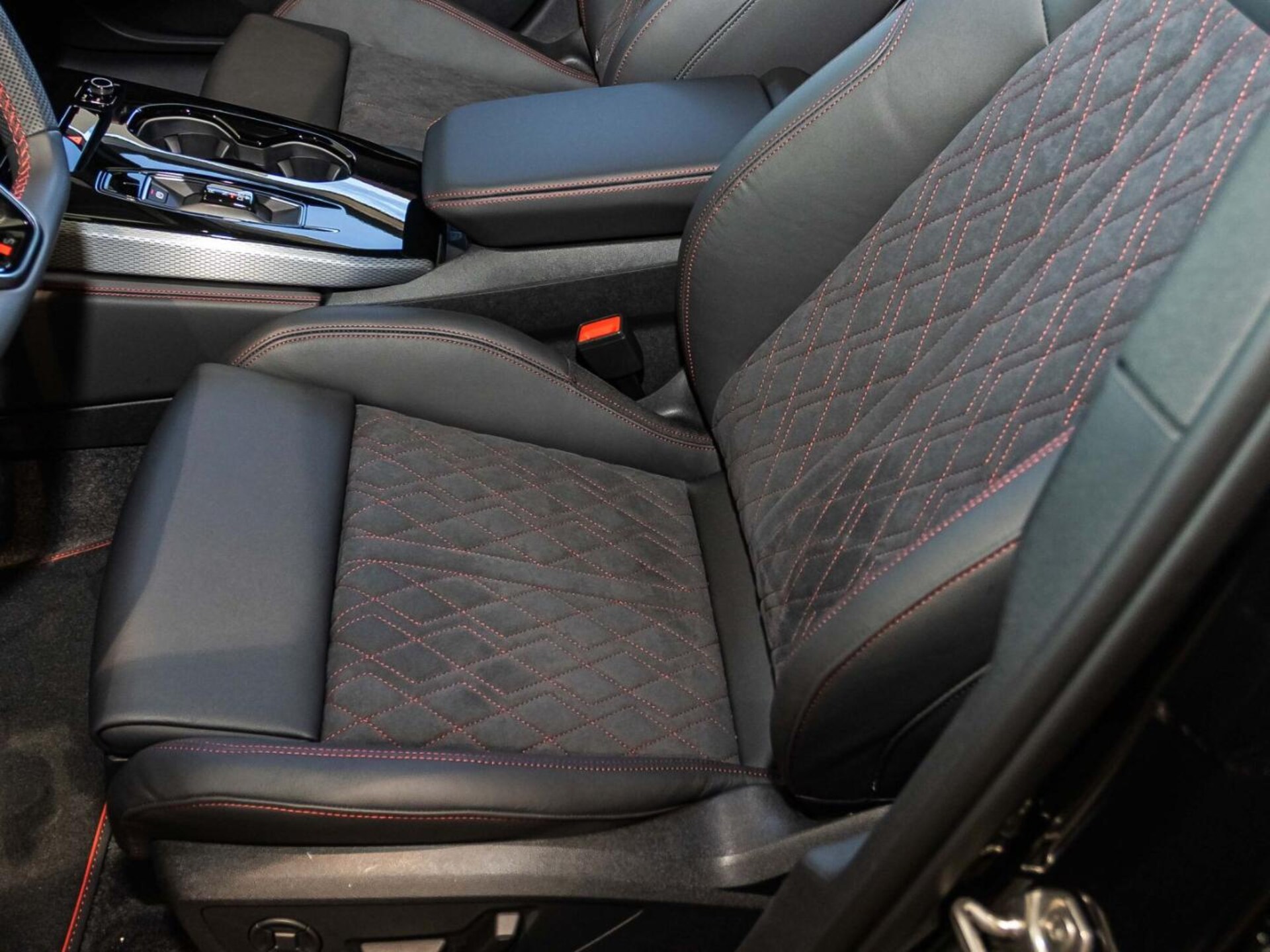 Audi A5 Avant e-hybrid edition one