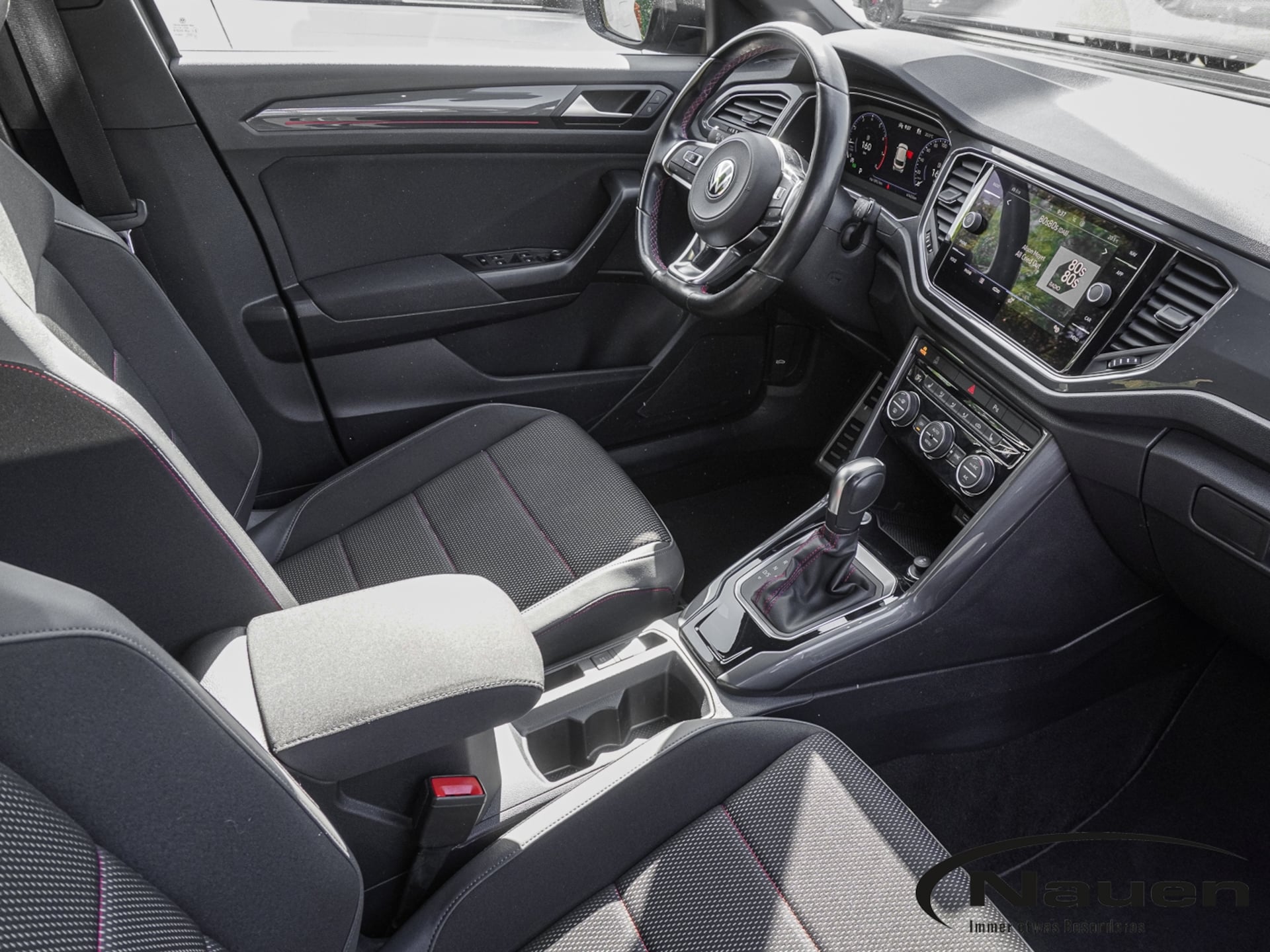 Volkswagen T-Roc Sport