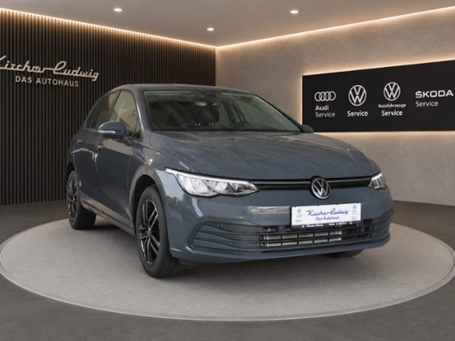 Volkswagen Golf Life