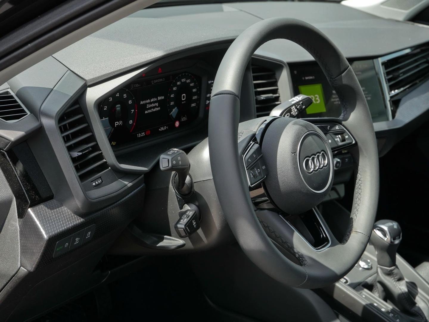 Bild über Audi A1 Sportback advanced 25 TFSI S tronic - für weitere Informationen kontaktieren Sie den Audi Partner