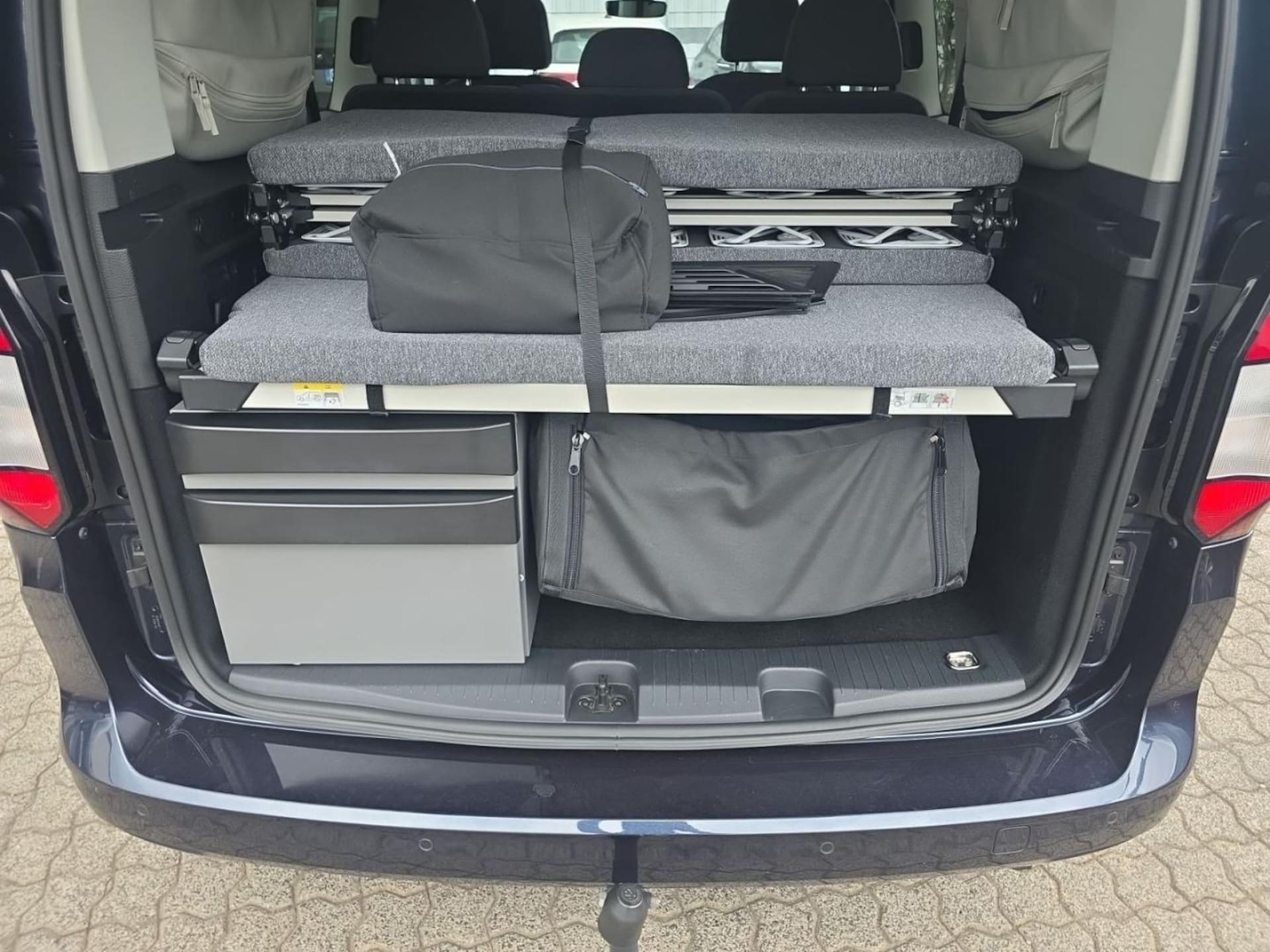 Volkswagen Caddy California