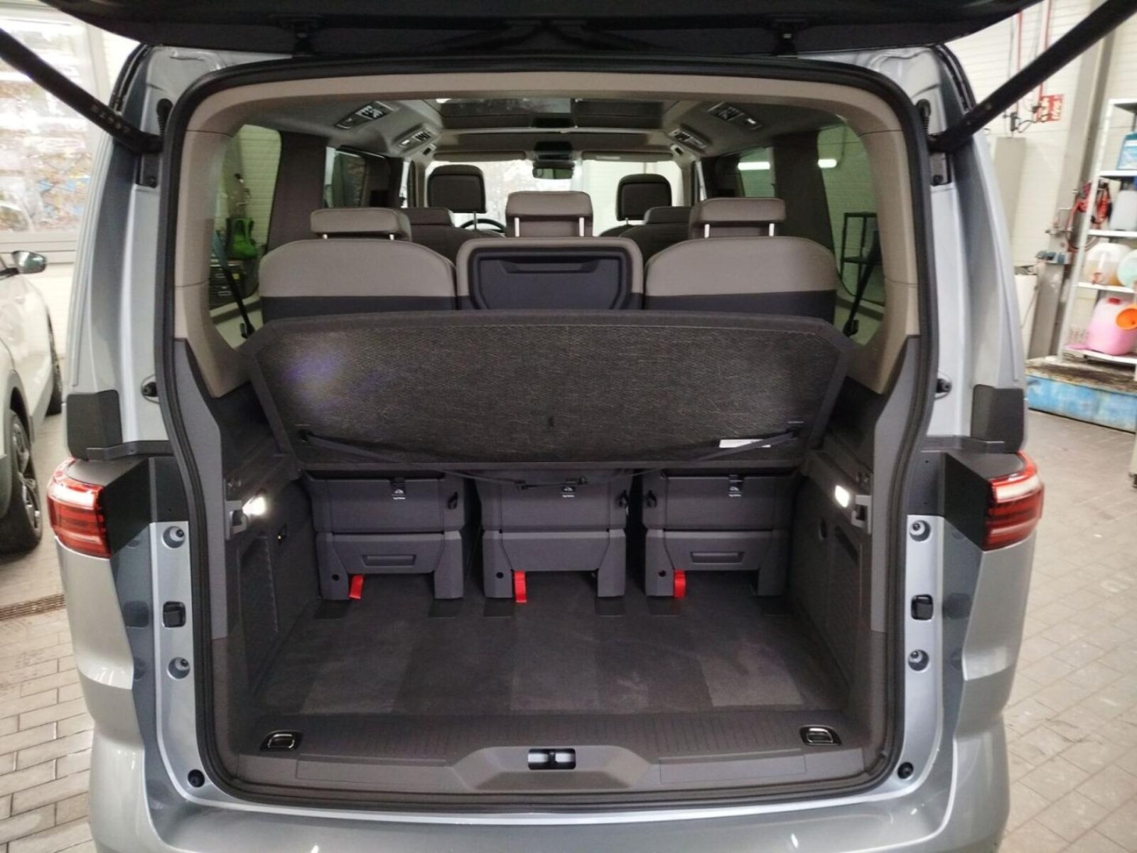 Volkswagen Multivan Langversion – Bild 7