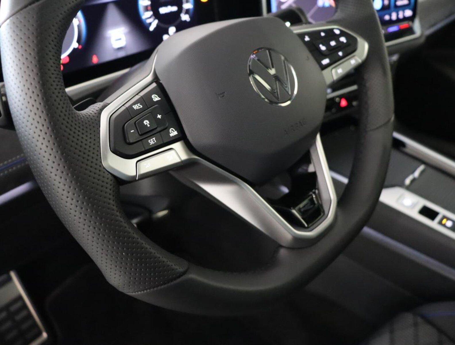 Volkswagen Passat – Bild 13