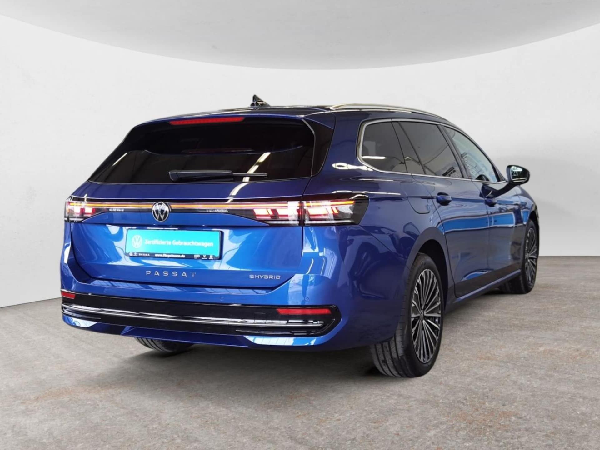 Volkswagen Passat Elegance