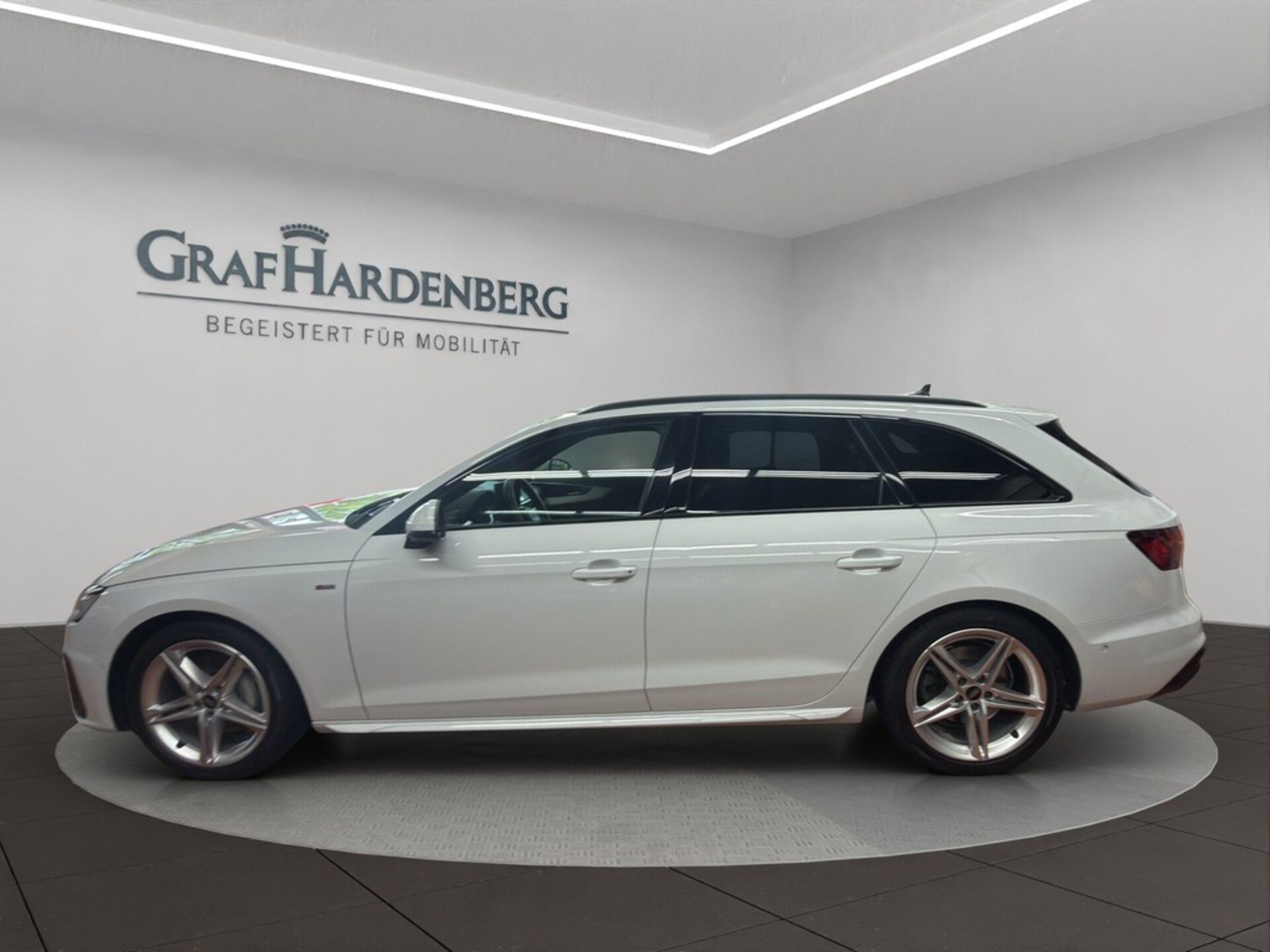 Audi A4 Avant S line