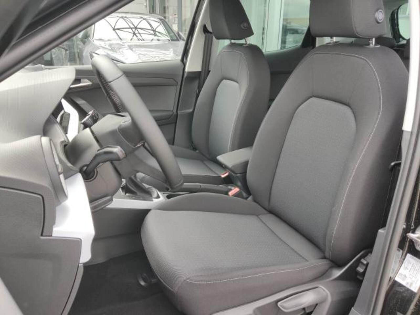 SEAT Arona – Bild 7