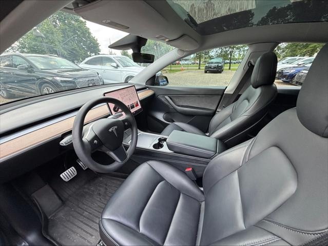 Used 2022 Tesla Model Y Performance with VIN 7SAYGDEF0NF494598 for sale in Minneapolis, Minnesota