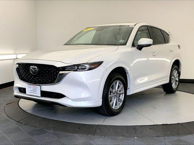 2025 Mazda CX-5 S Preferred package Auto AWD's photo