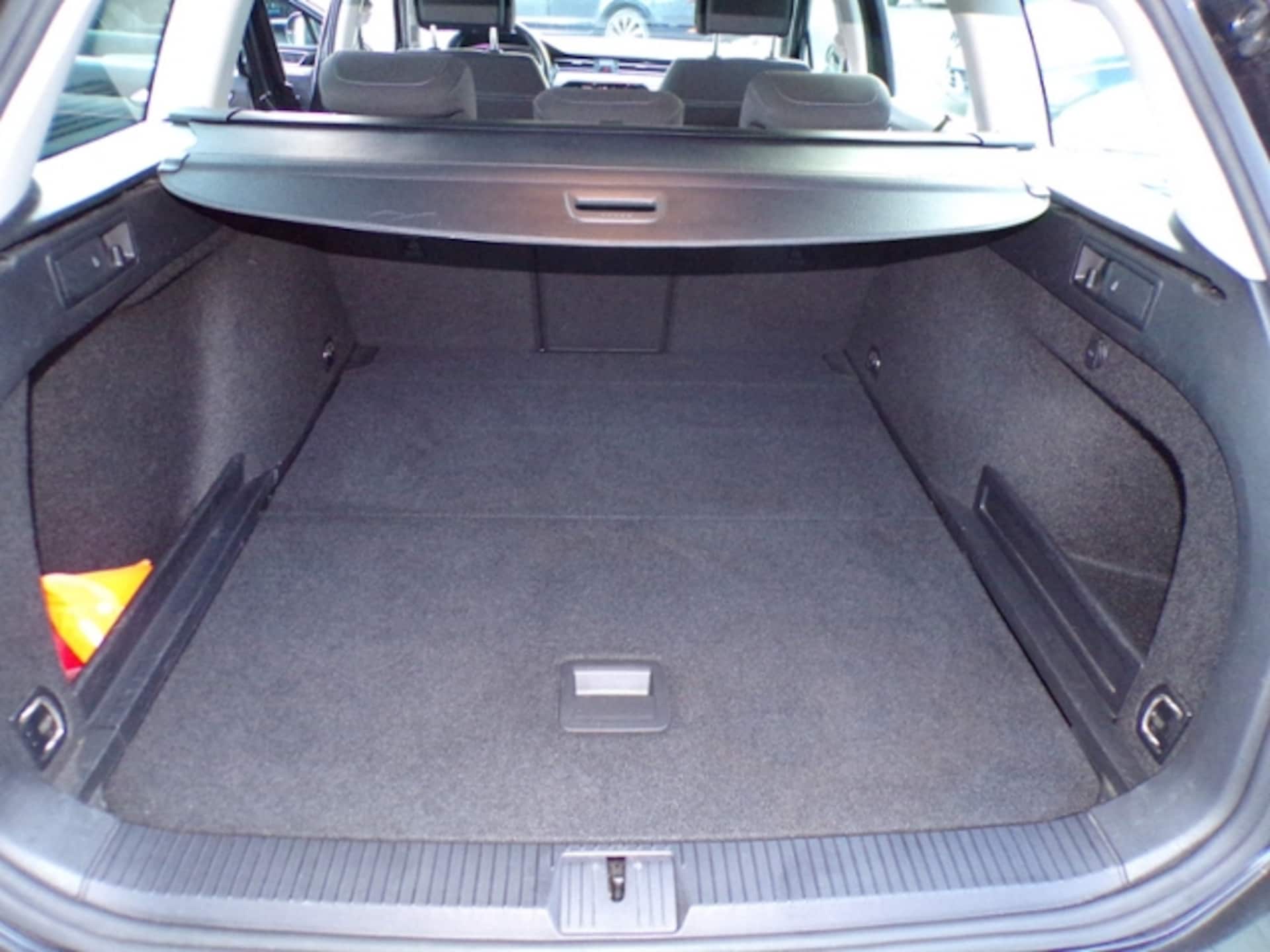 Volkswagen Passat Variant Business