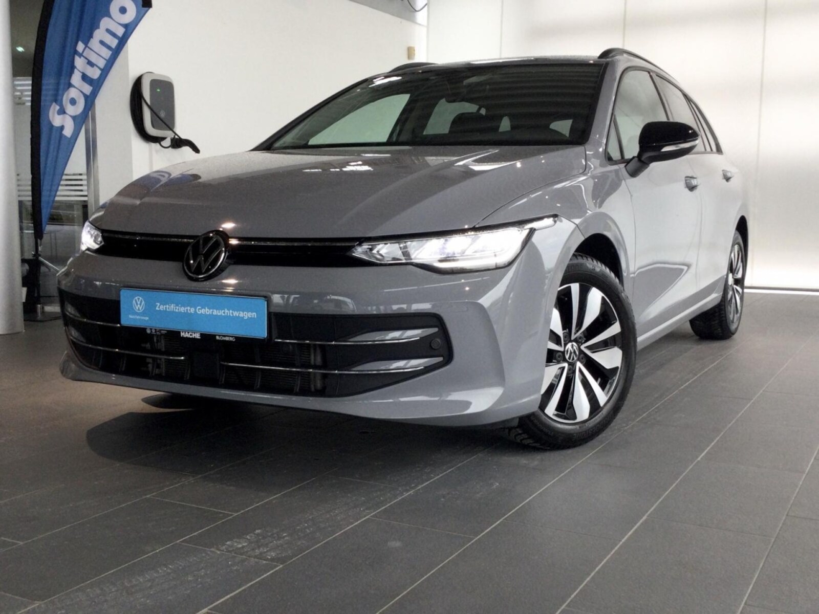 Volkswagen Golf Variant – Bild 2
