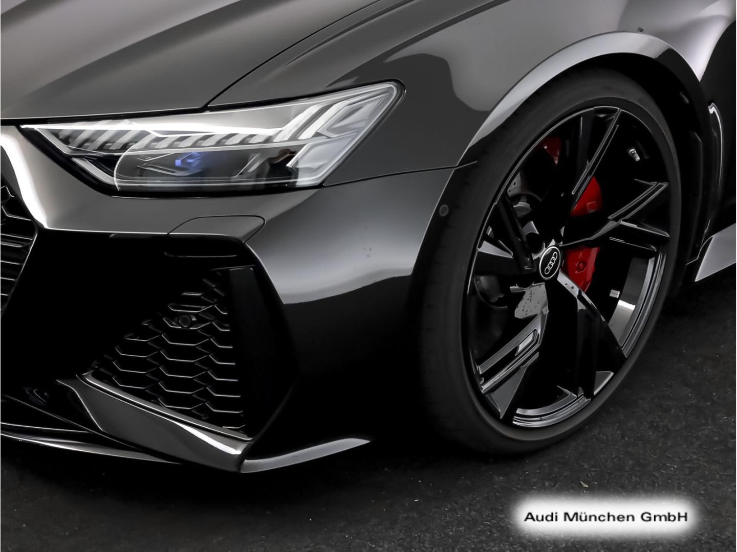 Bild über Audi RS 6 Avant TFSI quattro tiptronic - für weitere Informationen kontaktieren Sie den Audi Partner