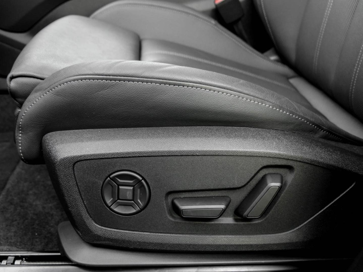 Image about Audi Q6 SUV e-tron e-tron performance
