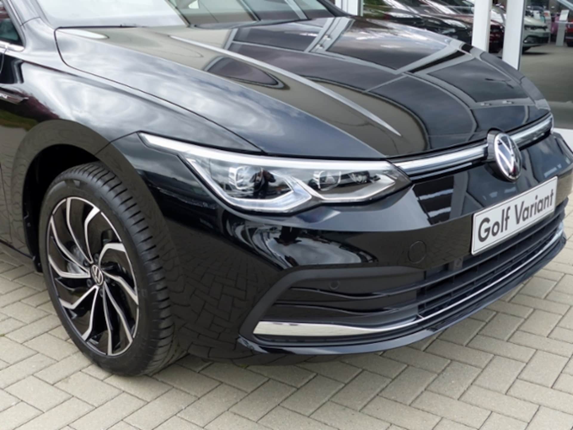 Volkswagen Golf Variant Style