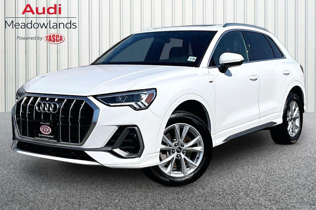 2023 Audi Q3 45 TFSI S Line Premium quattro's photo