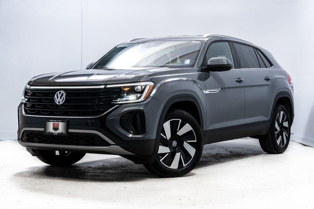 2025 Volkswagen Atlas Cross Sport 2.0T SE w/Tech 4MOTION's photo