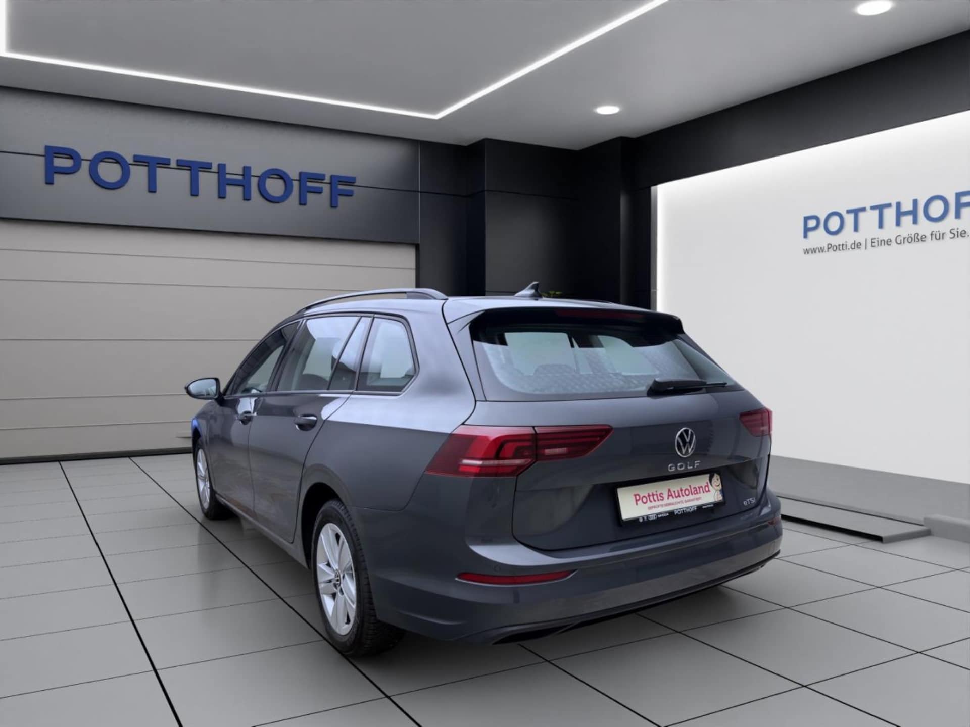 Volkswagen Golf Variant Life