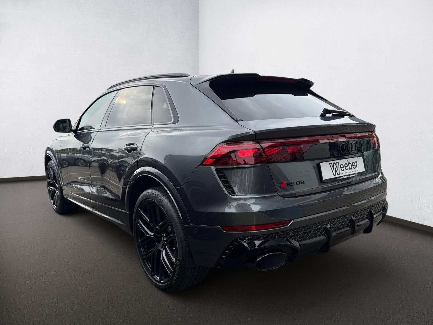 Bild über Audi RS Q8 SUV TFSI quattro 441 kW tiptronic - für weitere Informationen kontaktieren Sie den Audi Partner