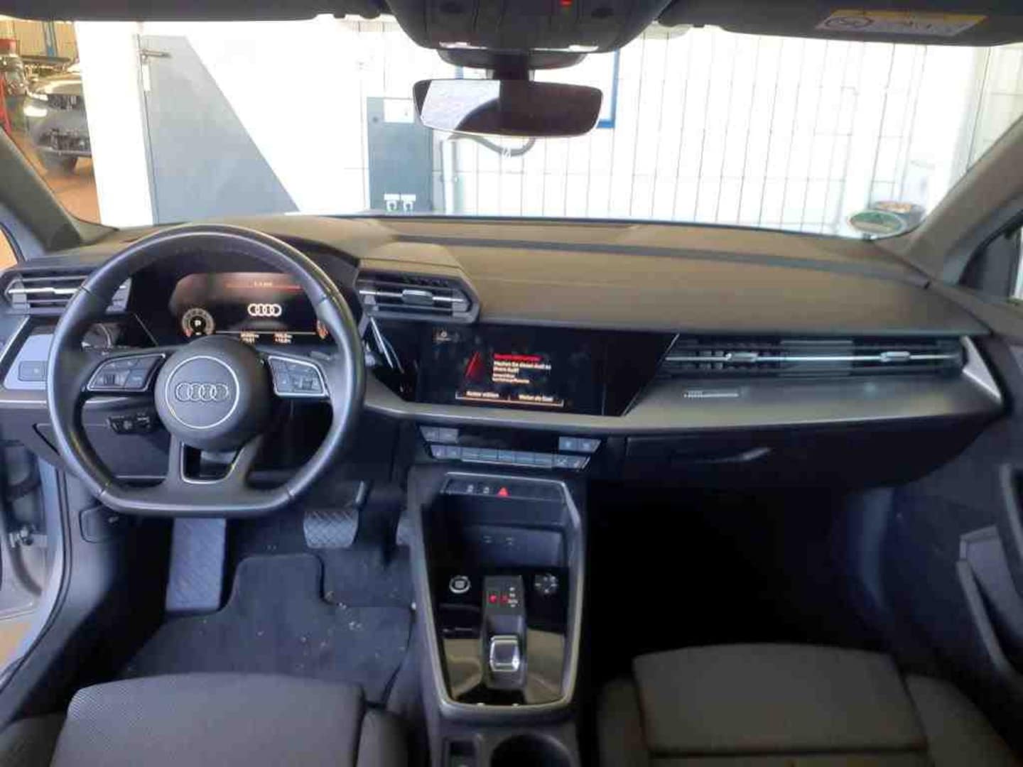 Bild über Audi A3 Sportback advanced 35 TFSI S tronic - für weitere Informationen kontaktieren Sie den Audi Partner