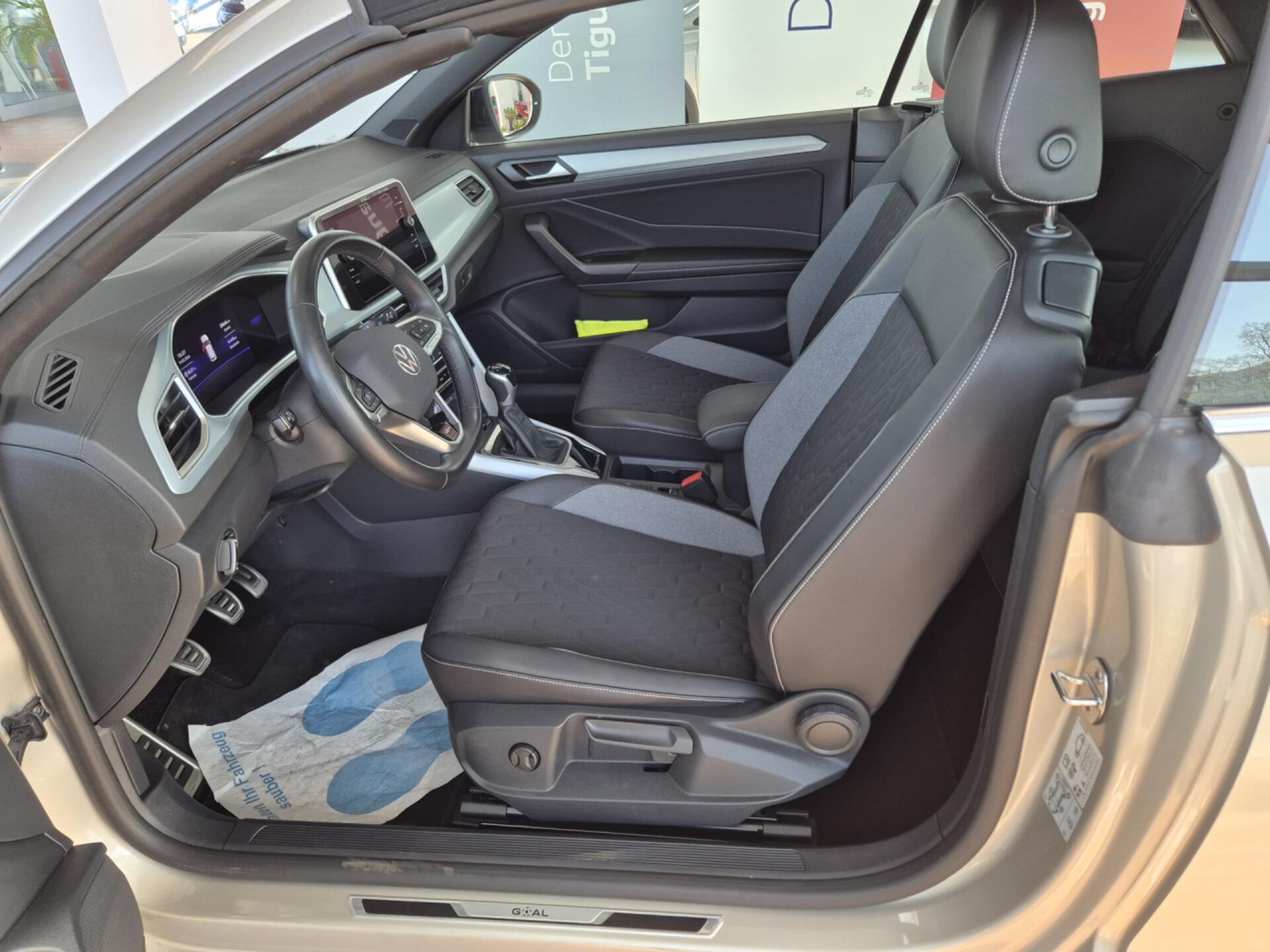 Volkswagen T-Roc Cabriolet Style