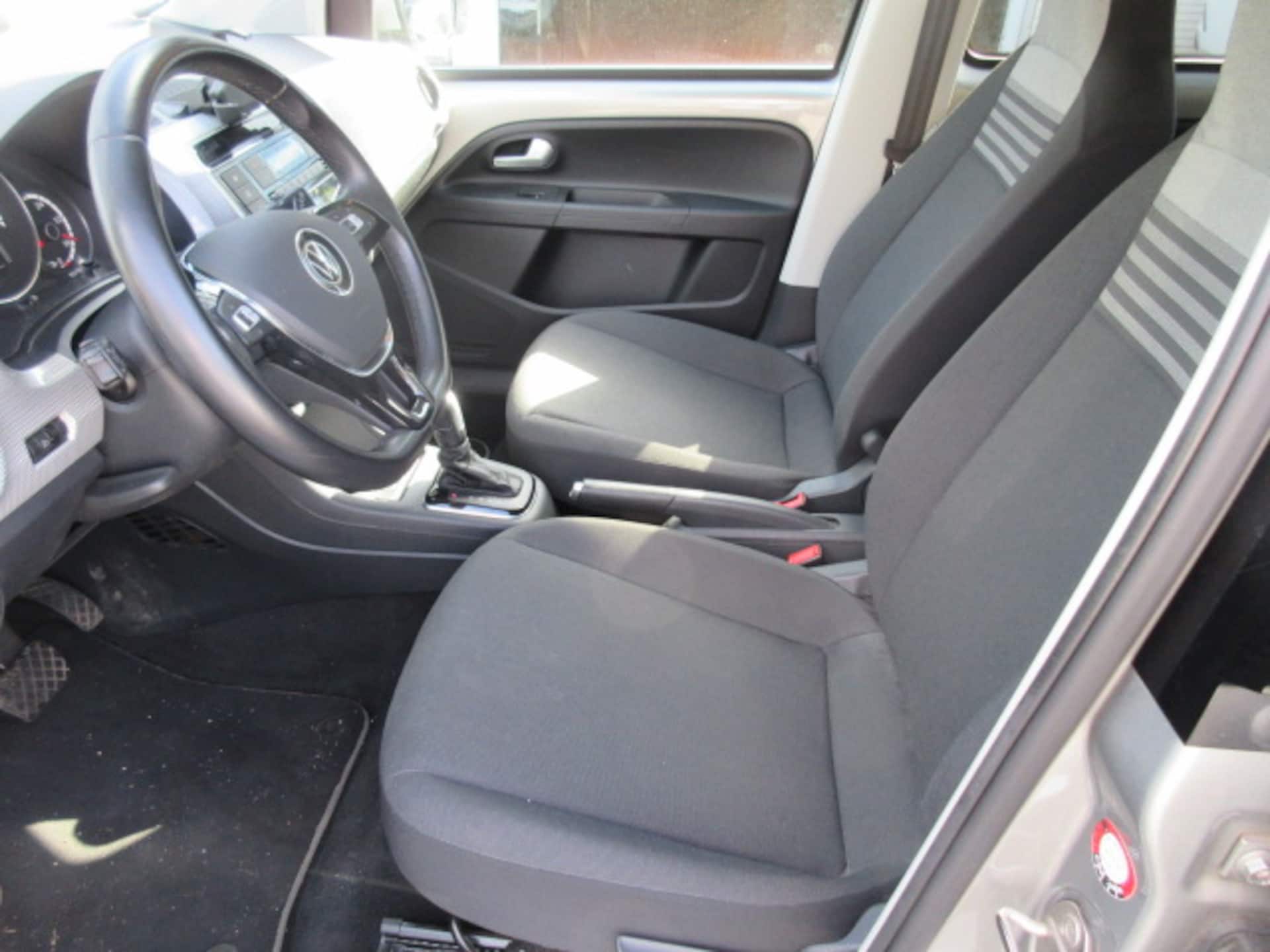 Volkswagen e-up! Style "Plus"