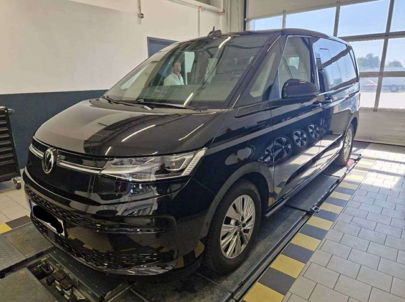 Volkswagen Multivan – Bild 2