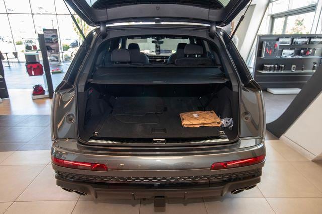 2026 Audi SQ7 Premium Plus - Photo 31