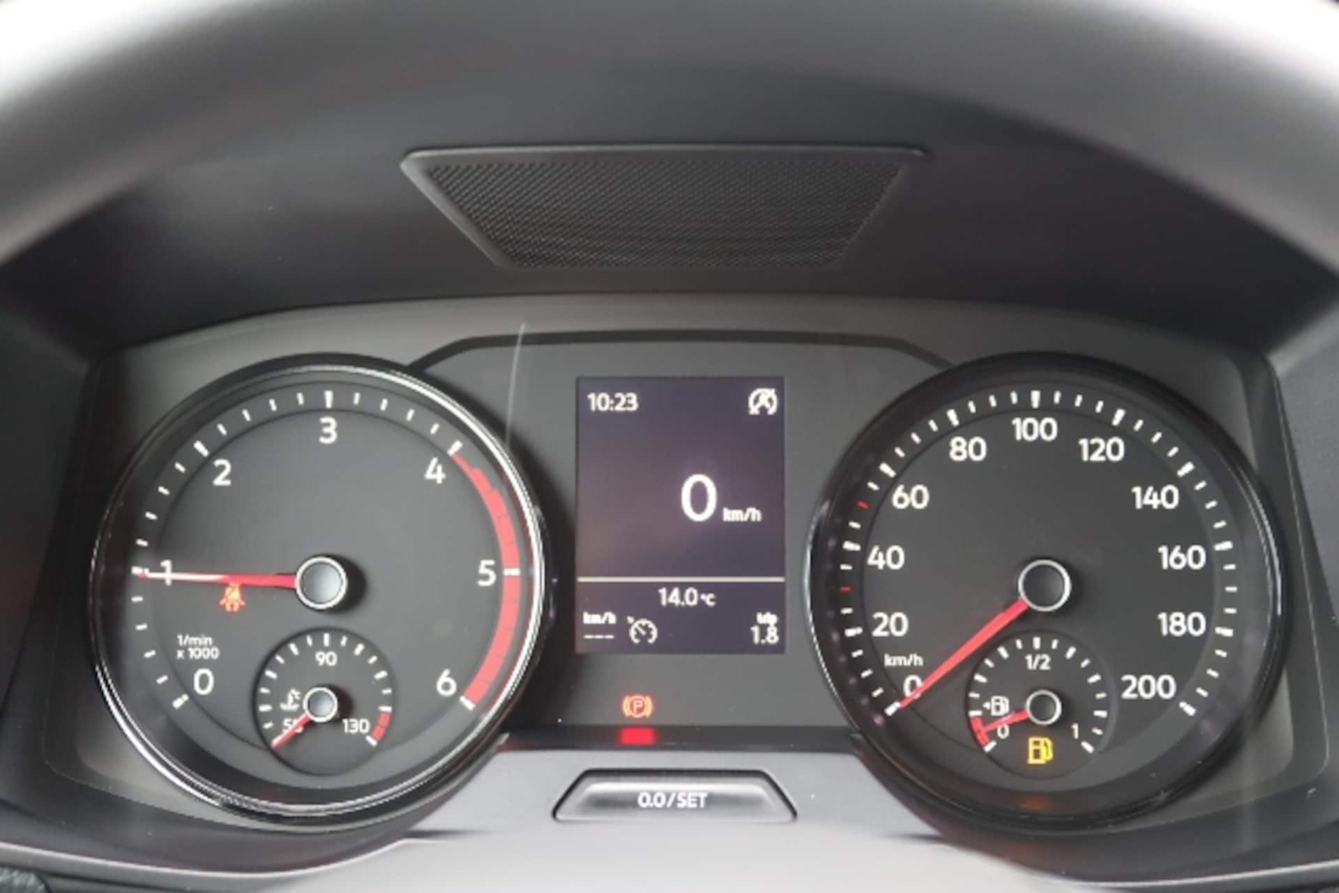 Volkswagen Crafter Kasten mittlerer Radstand