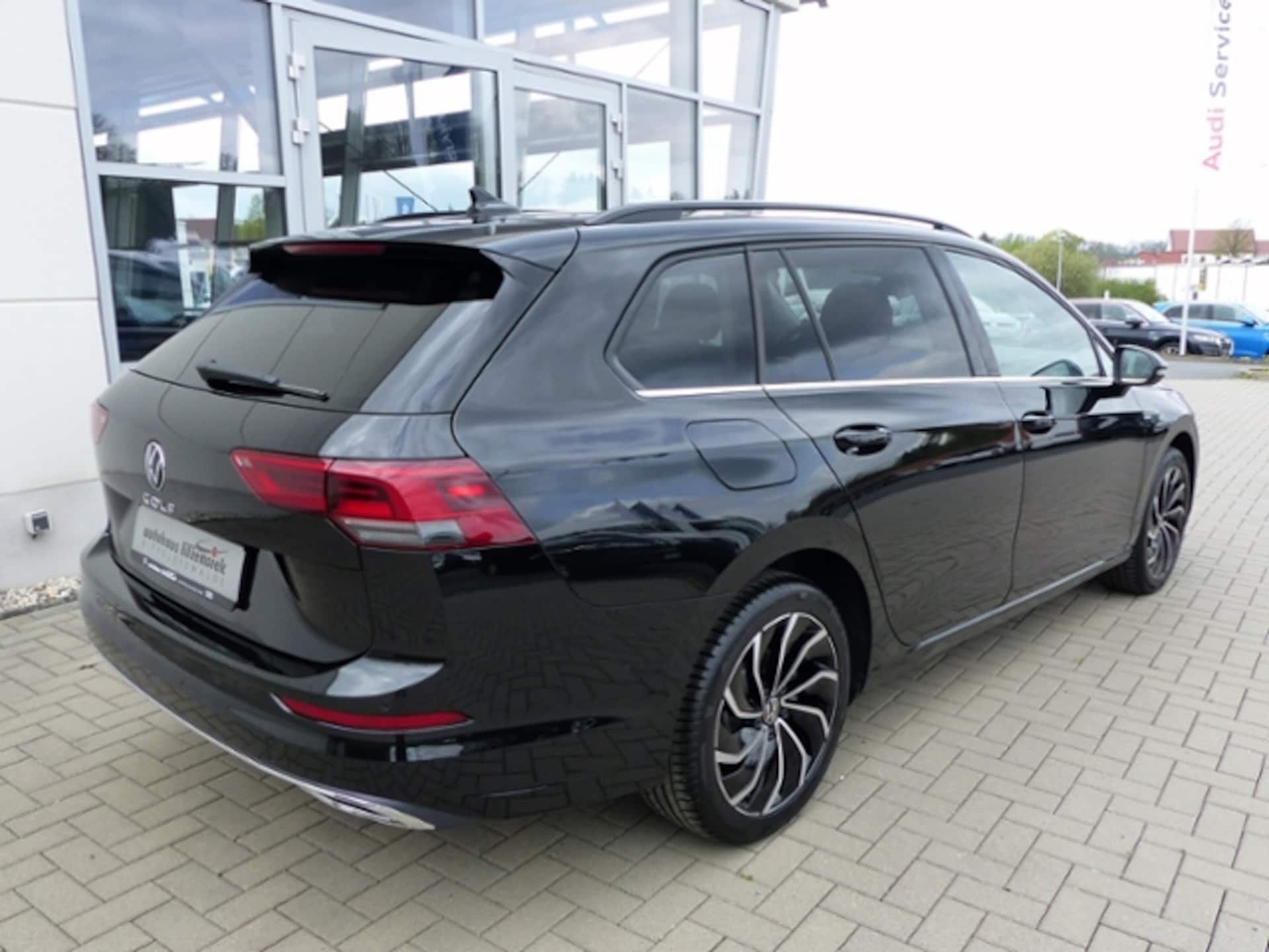 Volkswagen Golf Variant Style