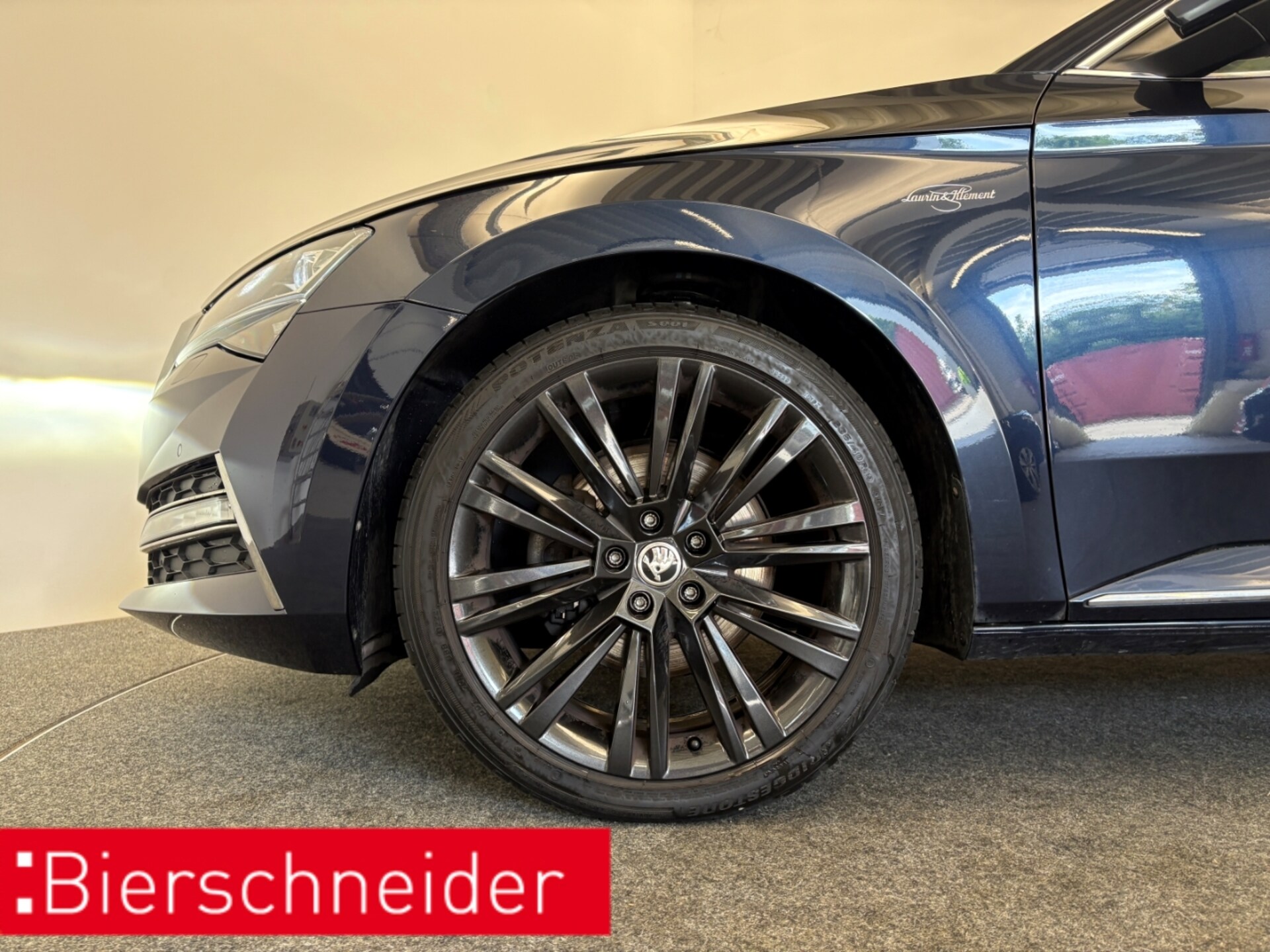 Skoda Superb Combi Laurin & Klement