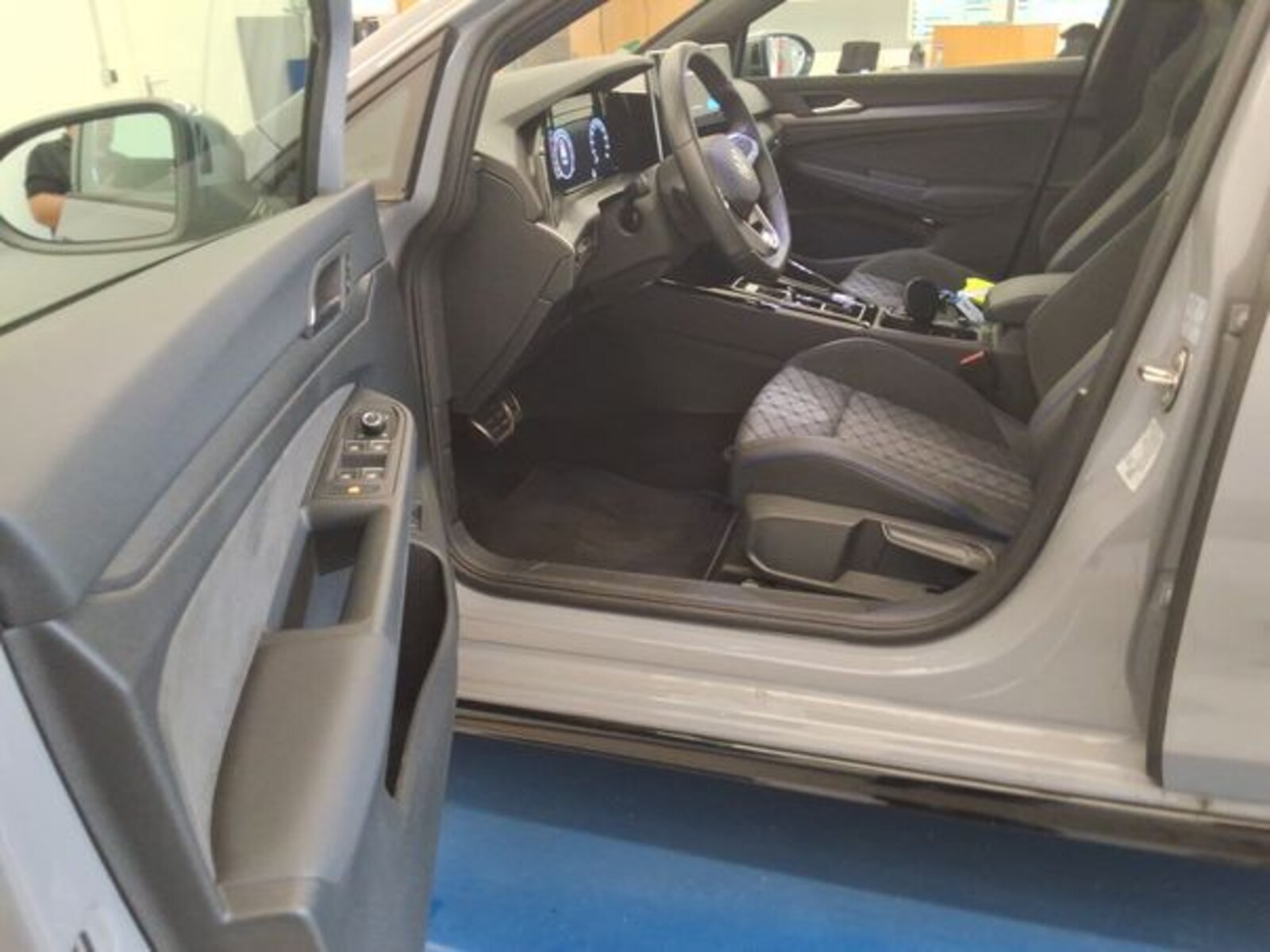Volkswagen Golf Variant – Bild 4