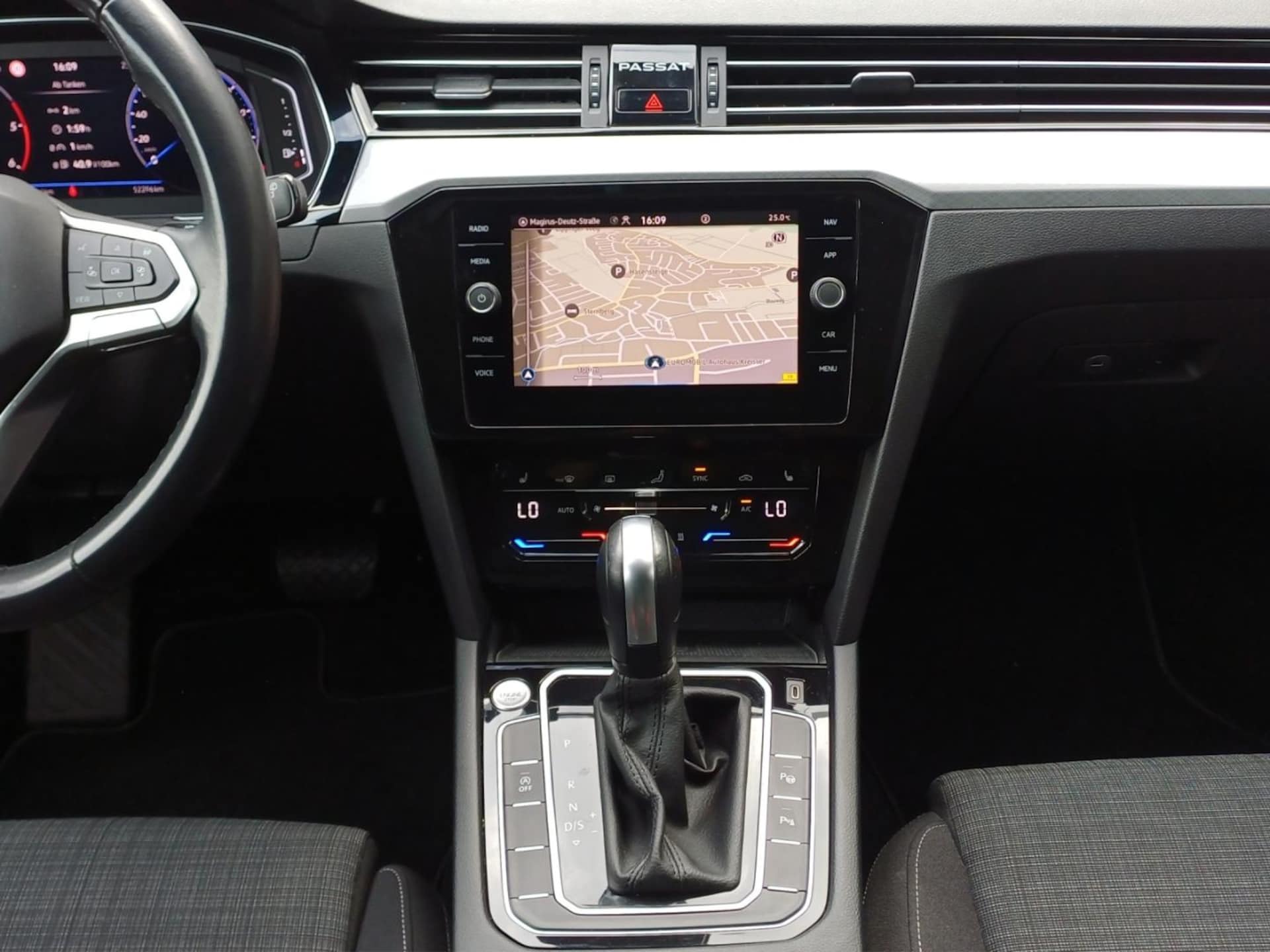 Volkswagen Passat Variant Business