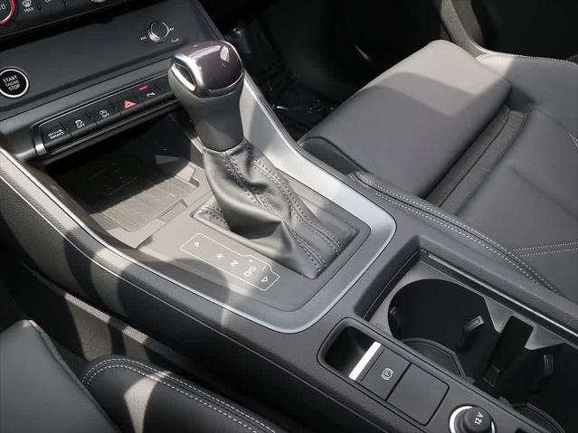 2025 AUDI Q3 - Image 22