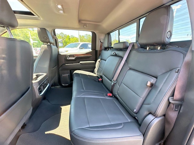 2024 GMC Sierra