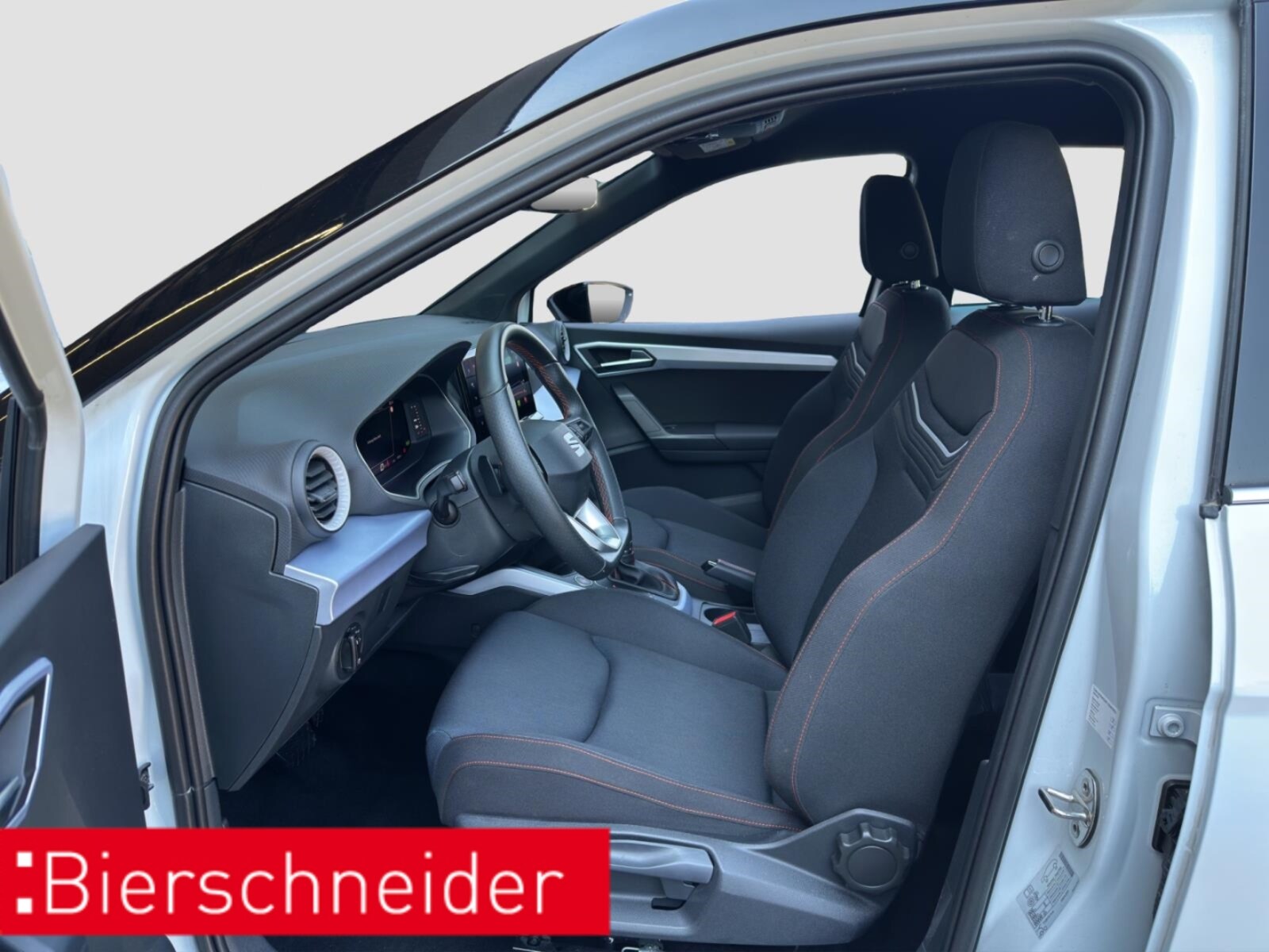 SEAT Arona – Bild 12