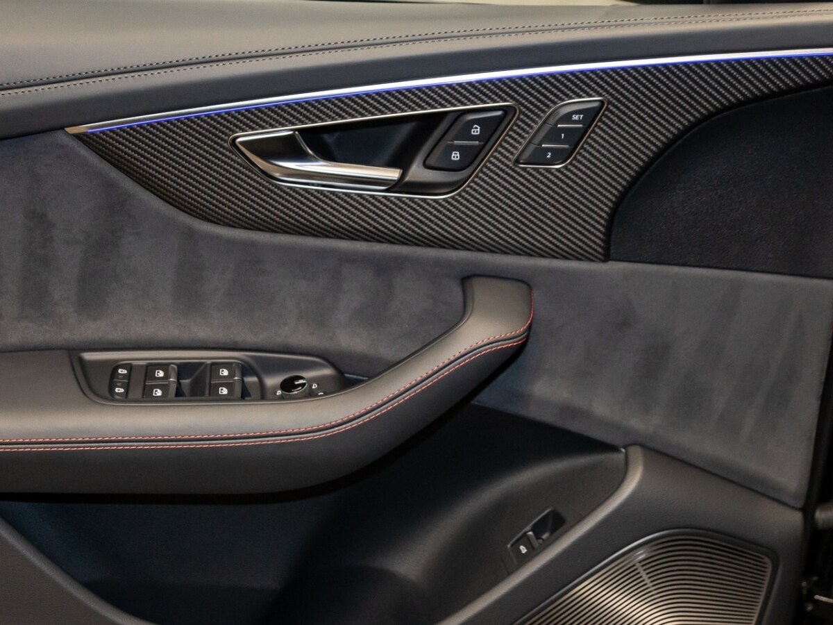 Image about Audi RS Q8 TFSI quattro tiptronic