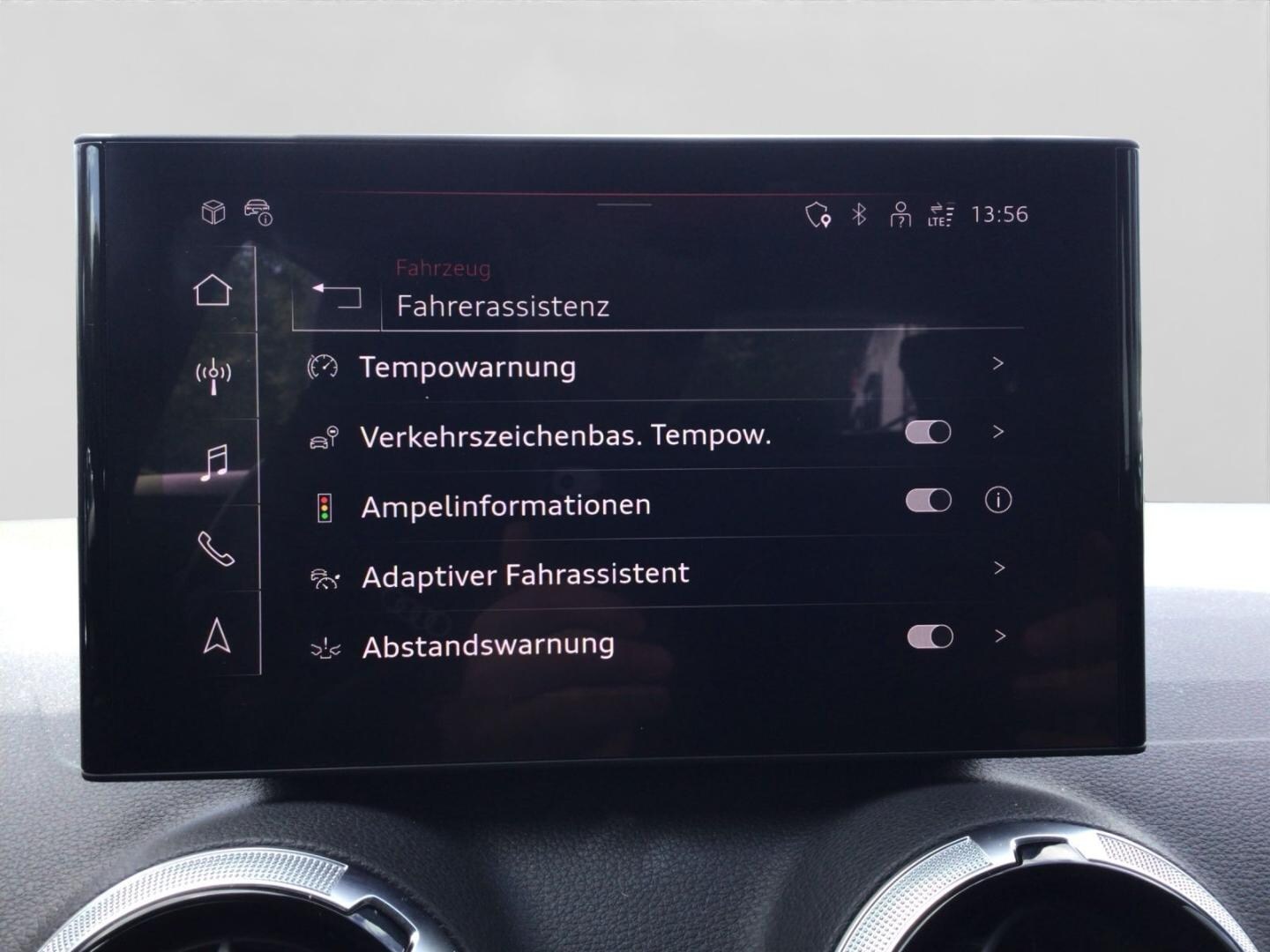 Bild über Audi Q2 advanced 35 TDI S tronic - für weitere Informationen kontaktieren Sie den Audi Partner