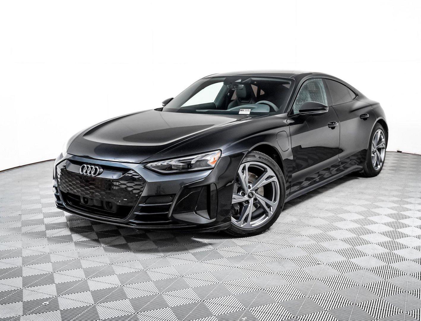 2023 Audi e-tron GT Premium Plus quattro's photo