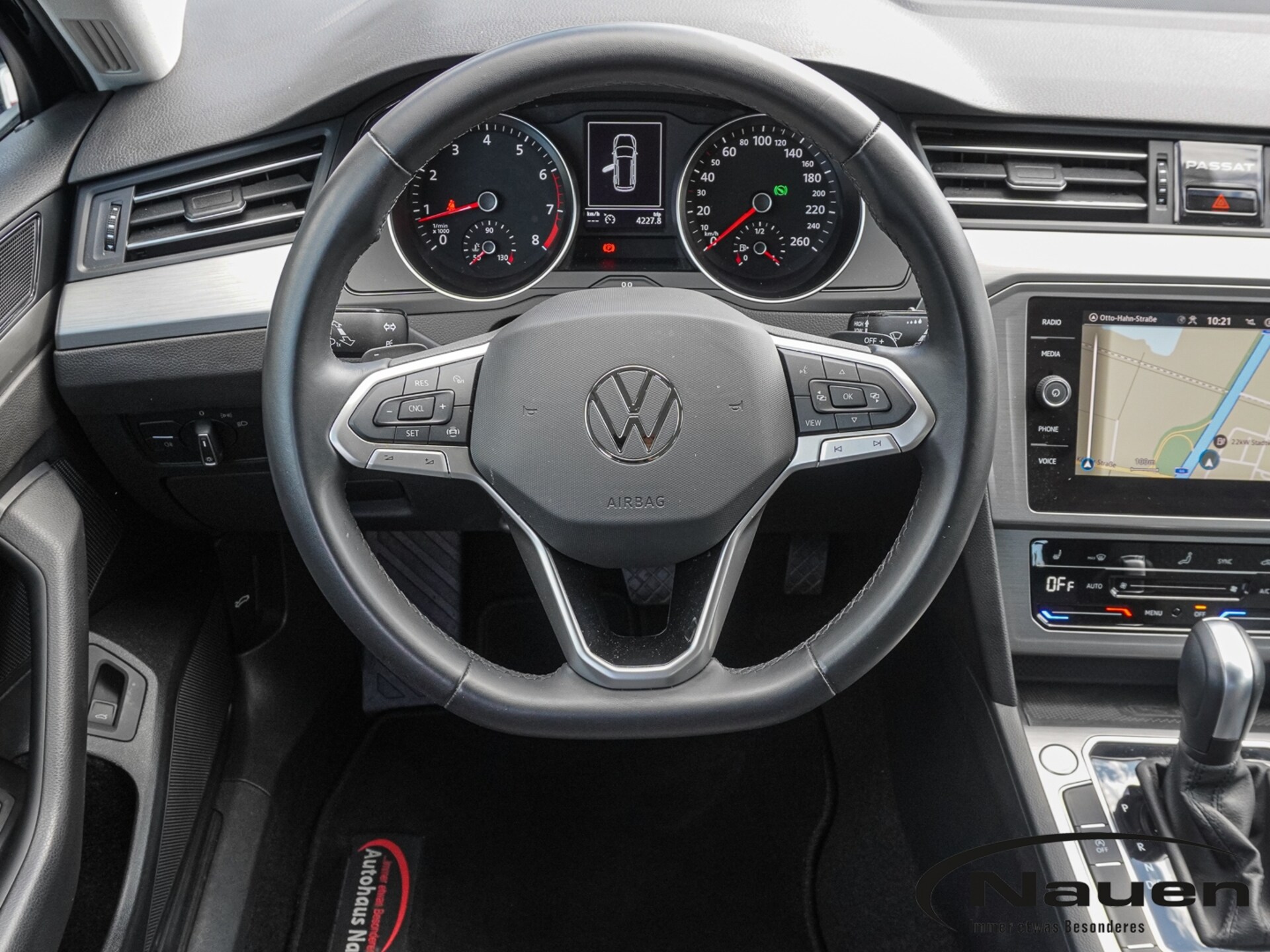 Volkswagen Passat Variant Conceptline